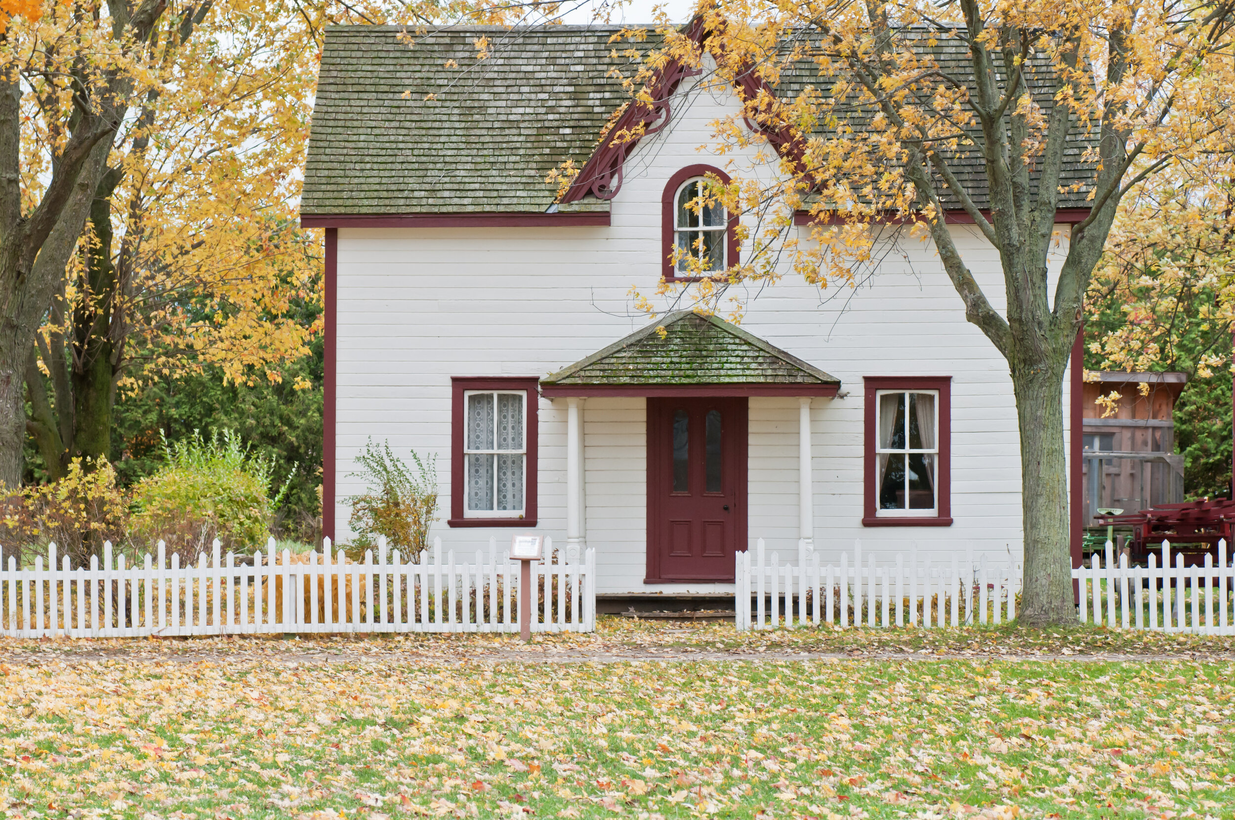 6 Reasons Why I Invest In Real Estate to Build Wealth